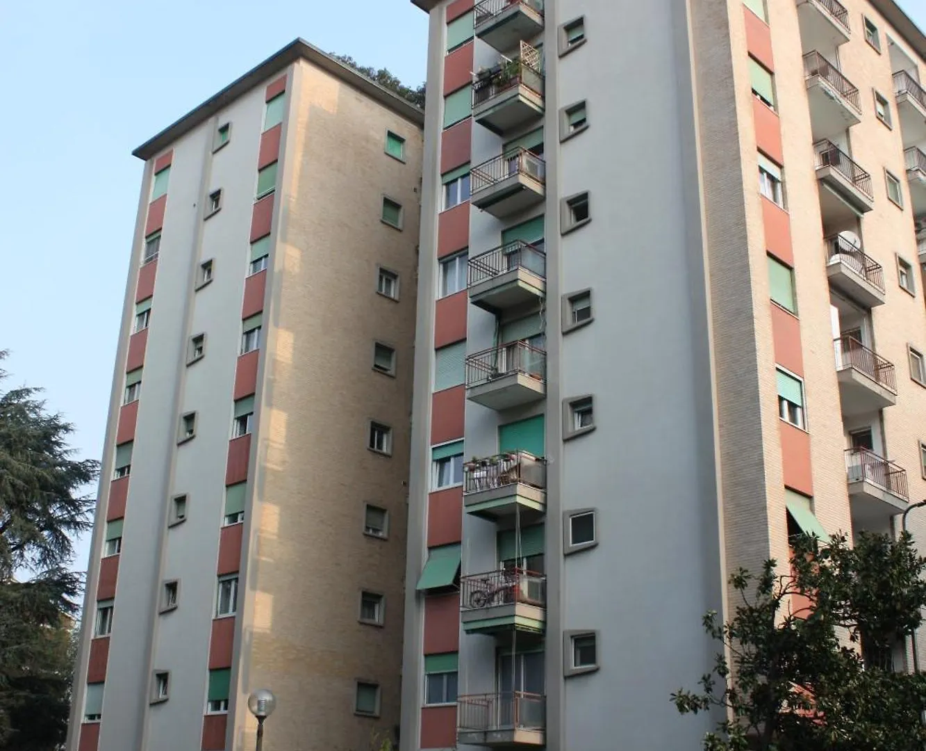 Apartment Elegante Appartamento Trilocale Milan Italy