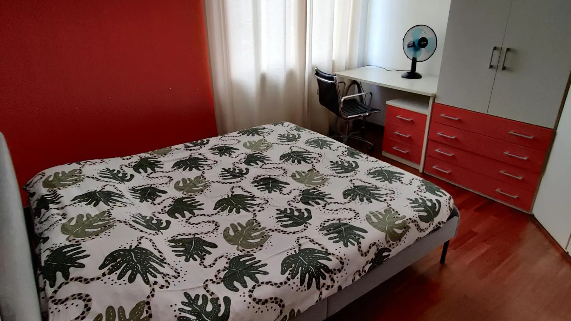 Elegante Appartamento Trilocale Milan